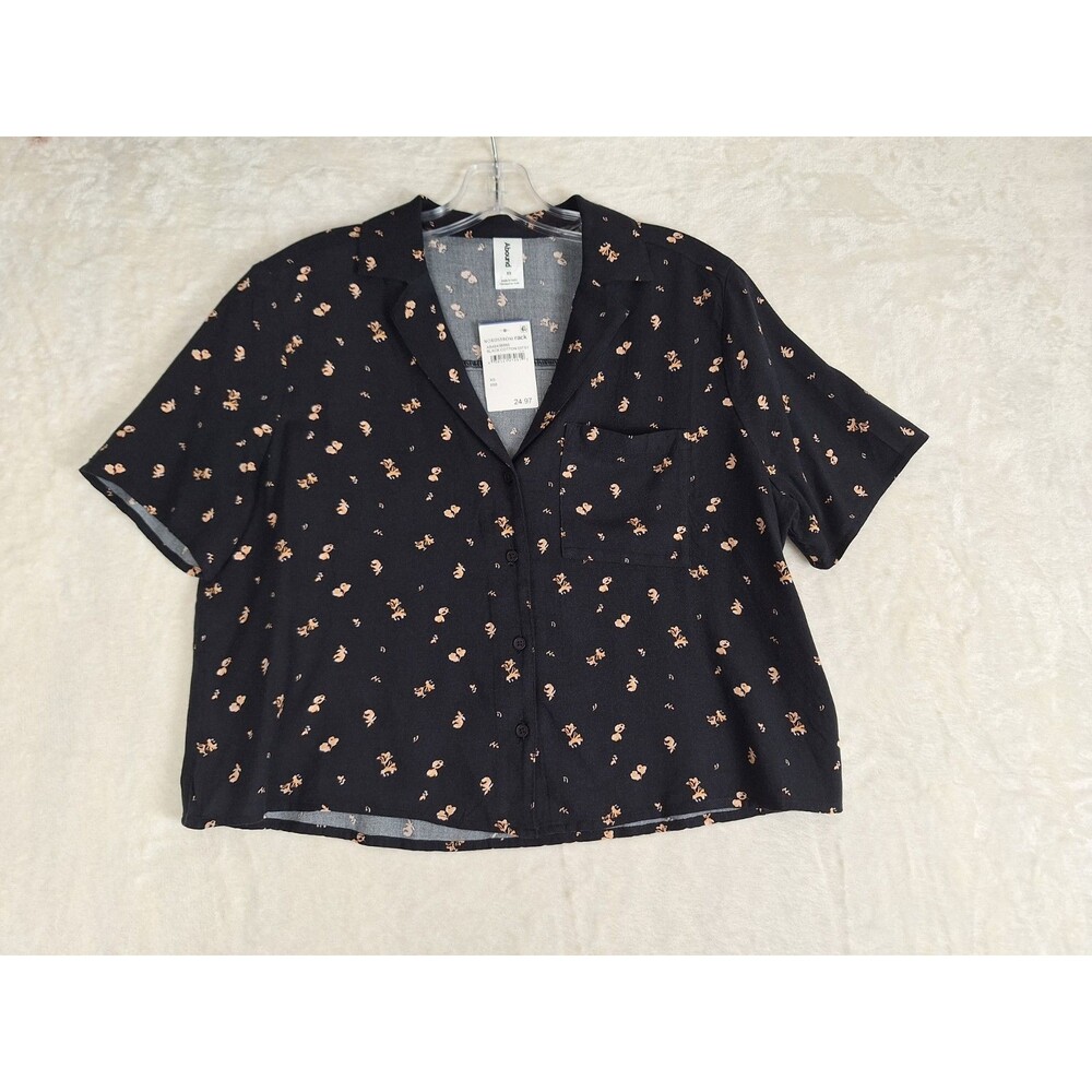 Abound Top Womens XS Floral Button Down Cropped Short Sleeve V Neck Viscose NWT